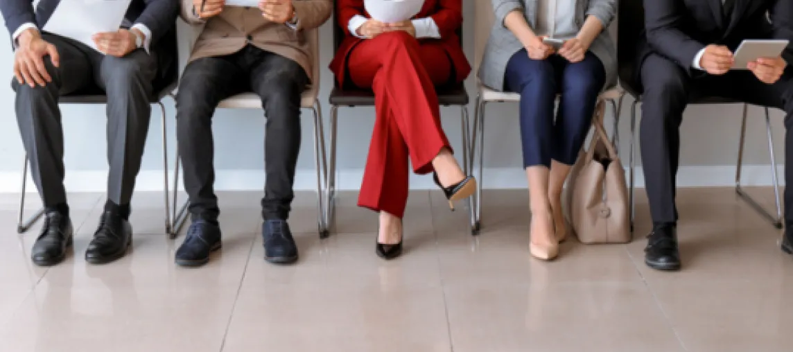 persone in attesa di colloquio